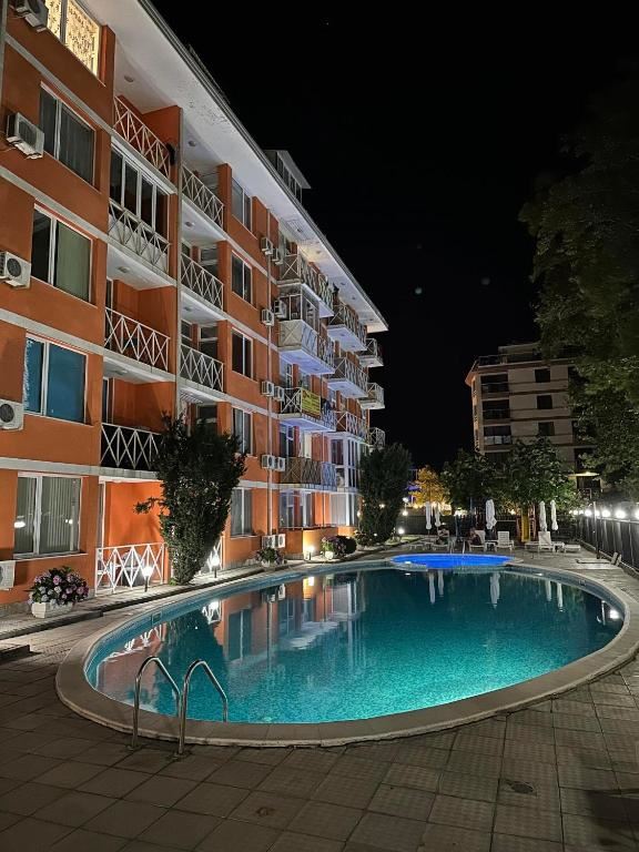 Cenově výhodné studio v Sunny Beach – vynikající volba pro investici a odpočinek