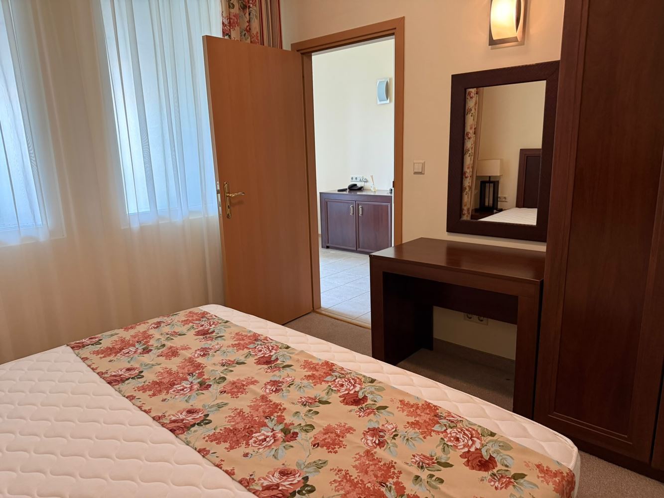 Prostorný apartmán s jednou ložnicí v první linii v Pomorie