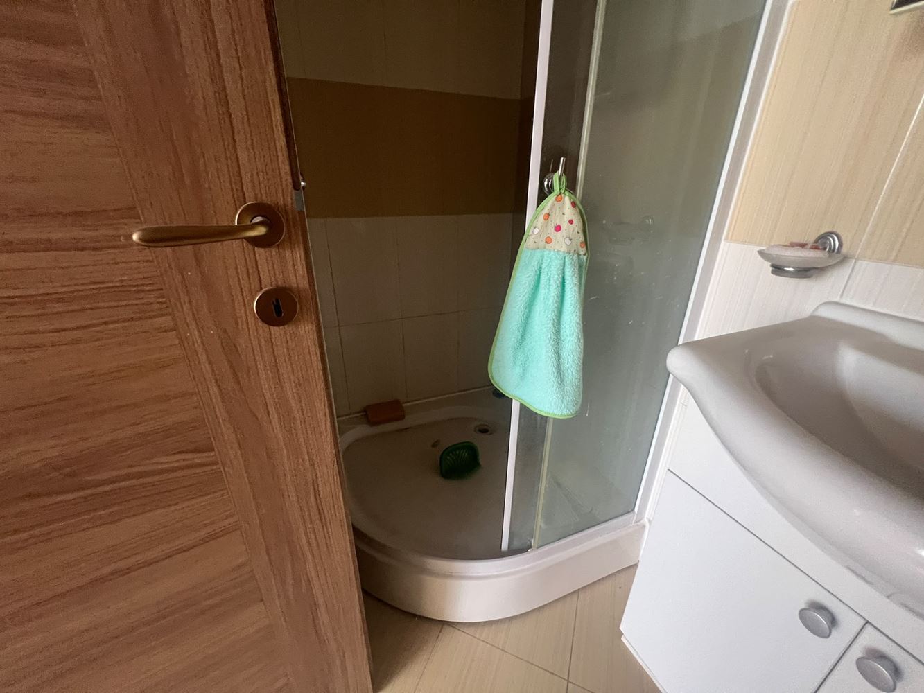 Malý apartmán s jednou ložnicí v zeleném a klidném komplexu v Slunečném pobřeží