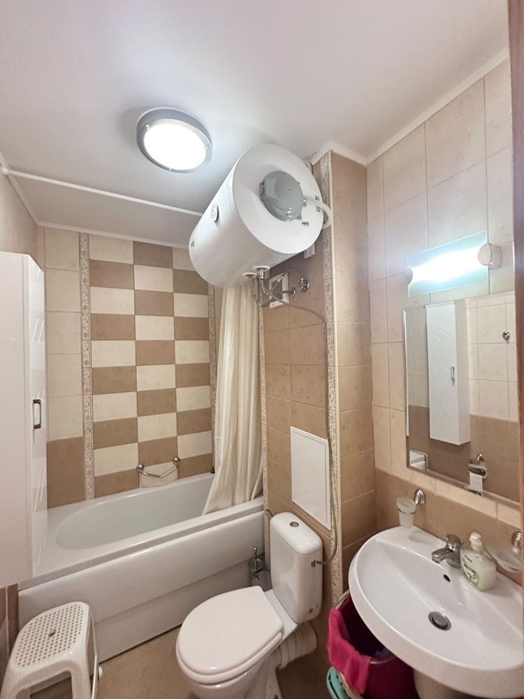 Prostorný byt se dvěma ložnicemi a vynikající infrastrukturou v Sunny Beach