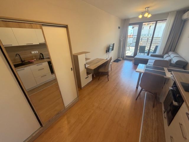 Studio s výhledem na moře v luxusním komplexu v Aheloy – komfort, styl a relaxace