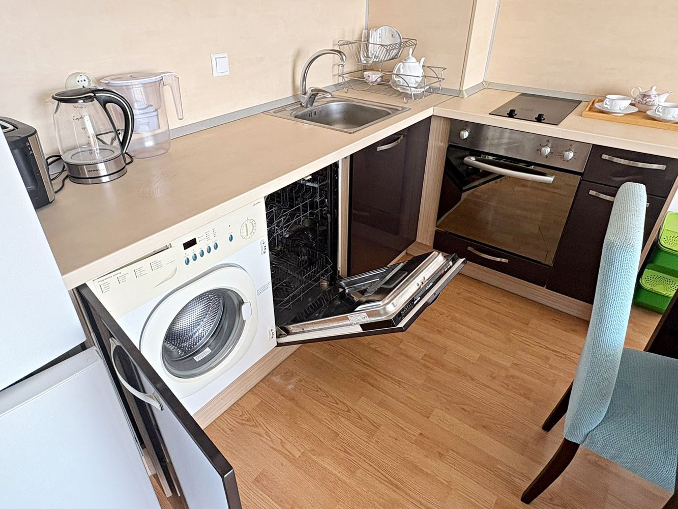 Luxusní apartmán s jednou ložnicí s panoramatickým výhledem na moře v první linii ve Sveti Vlas