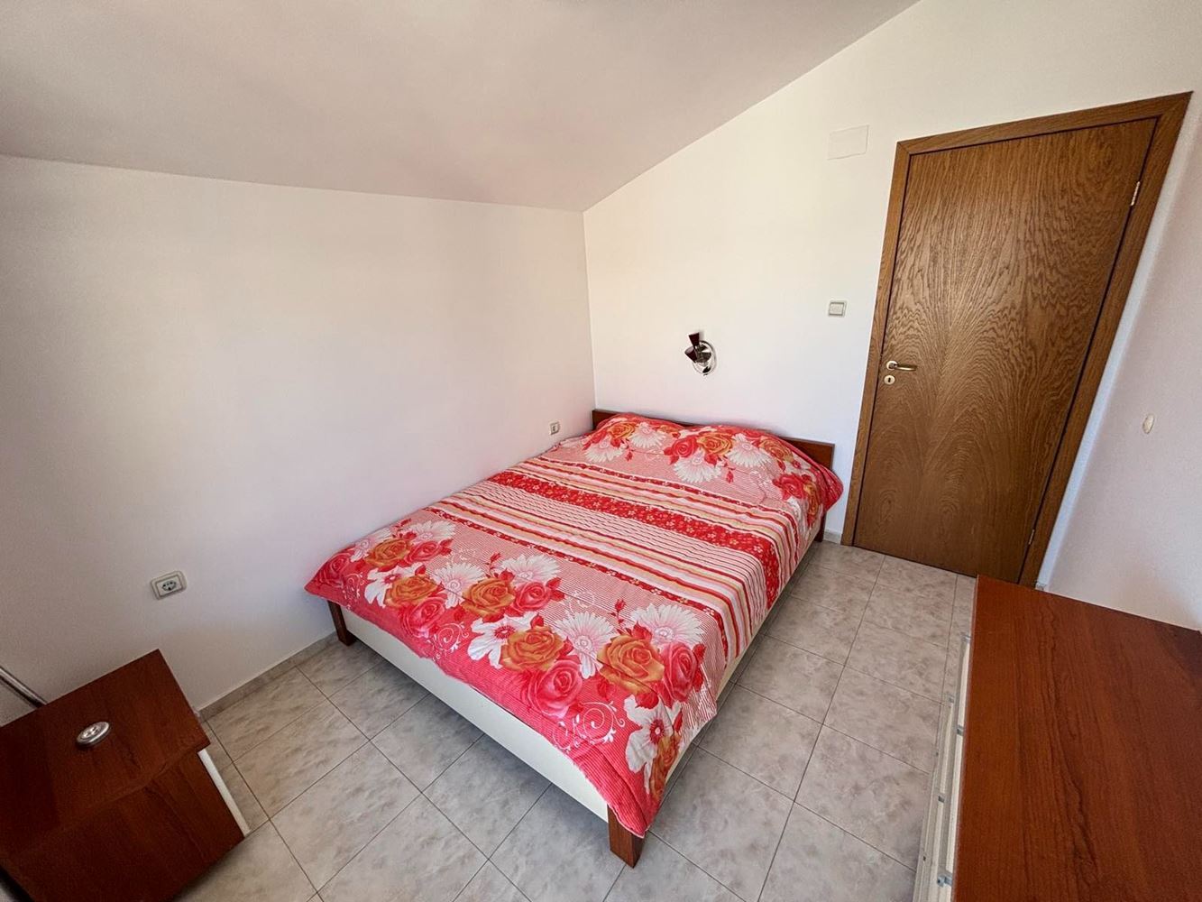 Apartmán se dvěma ložnicemi a panoramatickým výhledem na moře ve Sveti Vlas