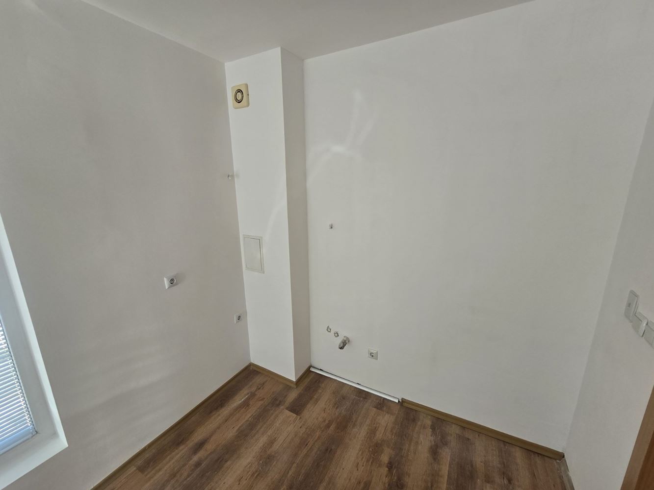 Útulné studio se samostatným vstupem a jihozápadní orientací – klid a komfort blízko Sunny Beach