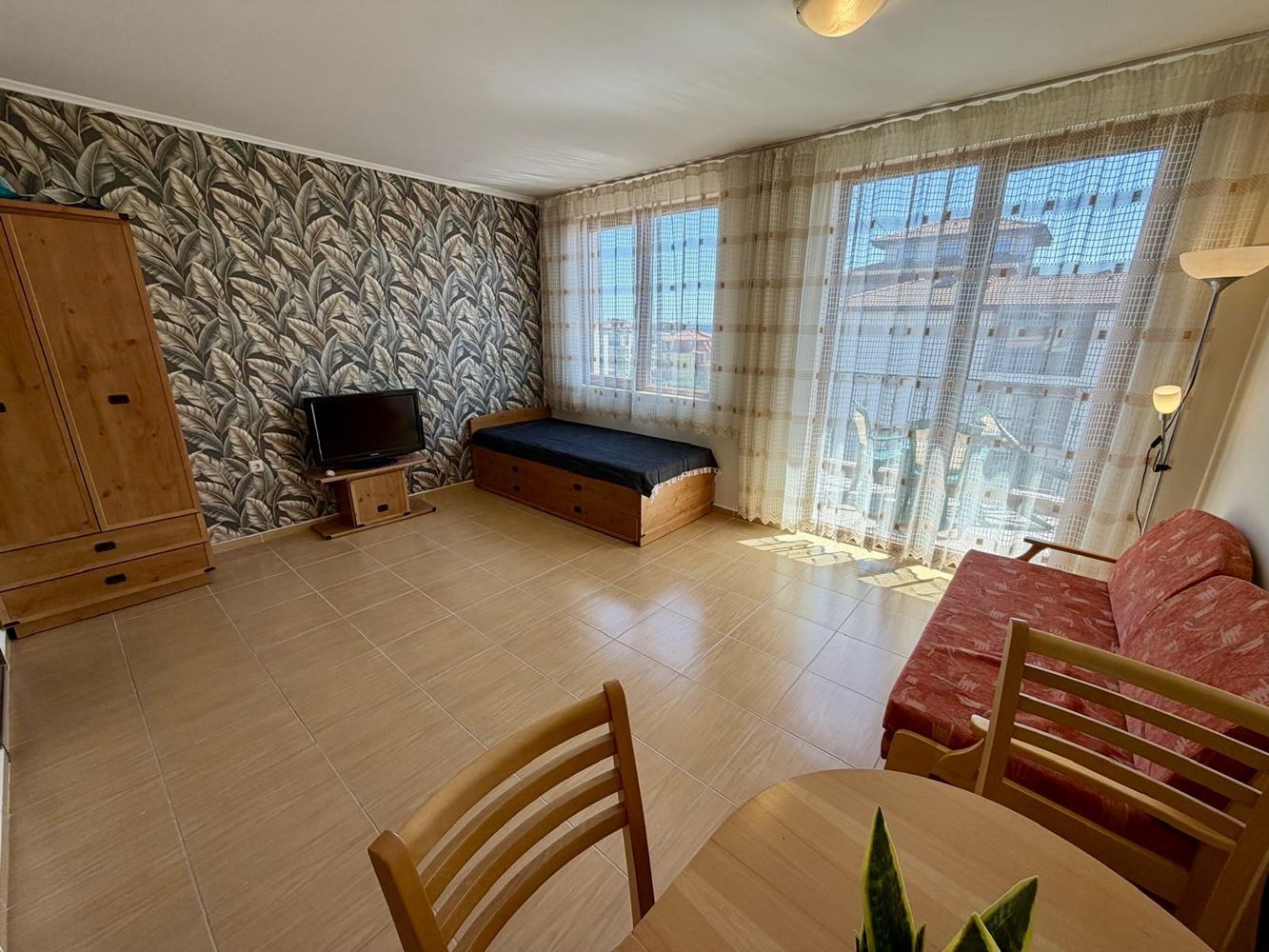 Panoramatické studio s úchvatným výhledem na moře v Nesebaru – připravené k nastěhování