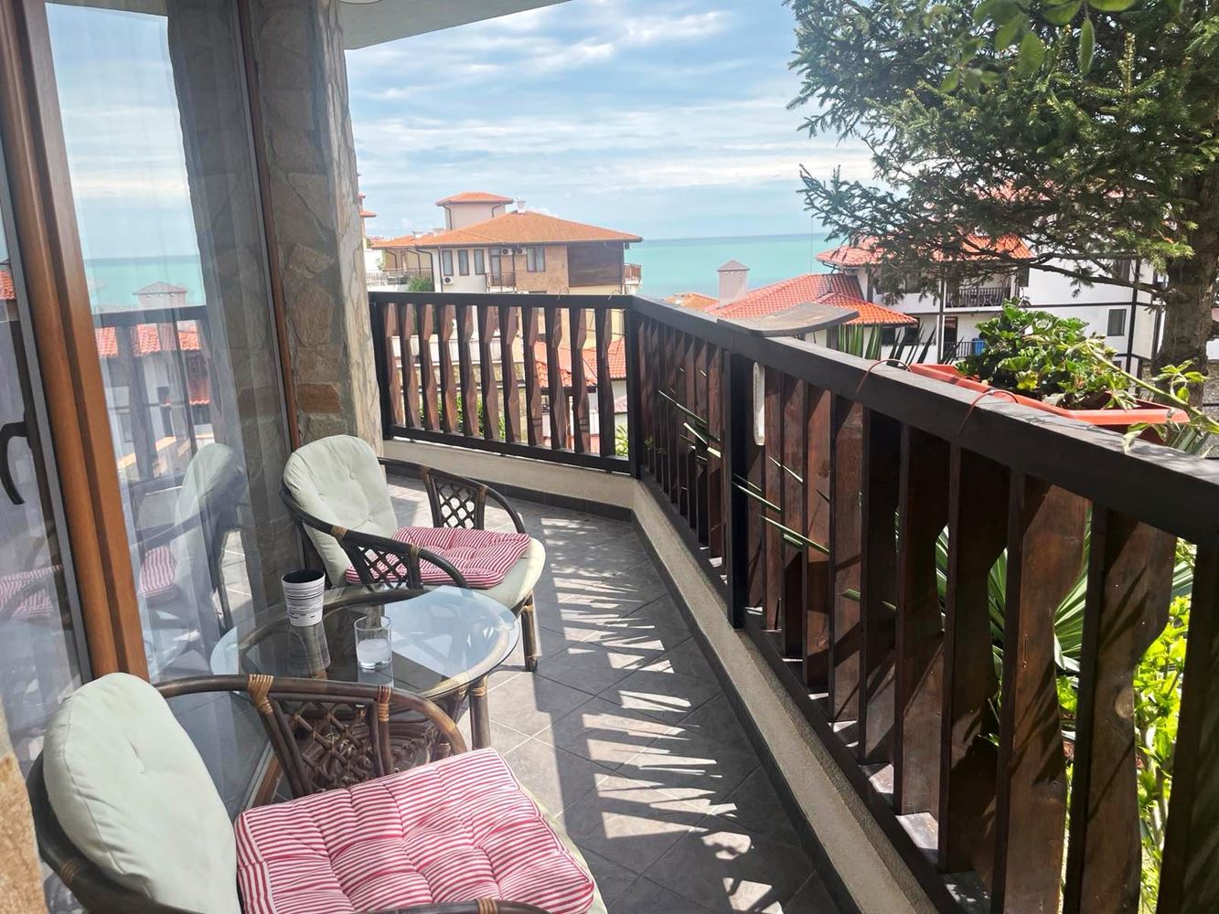 Luxusní apartmán se dvěma ložnicemi na první linii ve VIP zóně Sveti Vlas