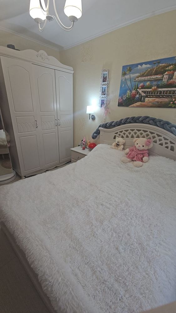 Třípokojový apartmán v uzavřeném komplexu ve Sveti Vlas – pouhých 300 m od pláže